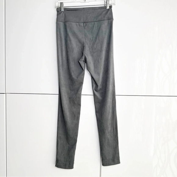 Lilly Pulitzer Gray Micro Suede Leggings Size 2 Soft Cozy - Picture 4 of 7